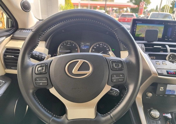 Lexus NX cena 129900 przebieg: 71396, rok produkcji 2017 z Czerwieńsk małe 436